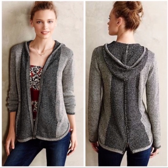 Anthropologie Sweaters - Sparrow Black & White Knit Dusk Zip Up Hoodie M